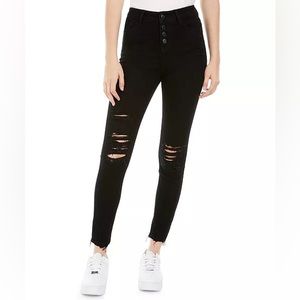 Juniors Black Distressed Skinny jeans